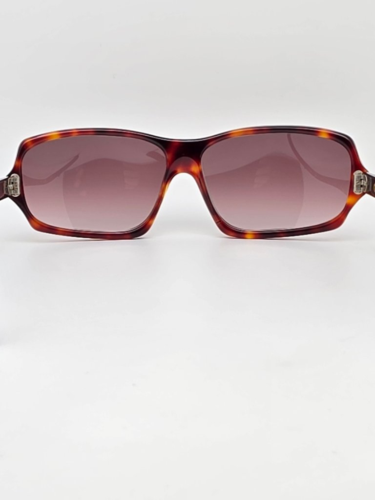 Oliver Goldsmith Albert Dark Tortoise Frame Brown Gradient Lens Sunglasses 57mm — image 4 of 8